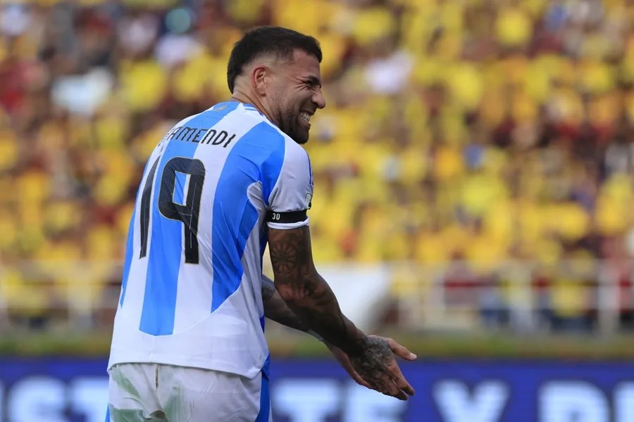 AFA pide a FIFA anular sanción a Otamendi para que pueda jugar en el debut de Argentina