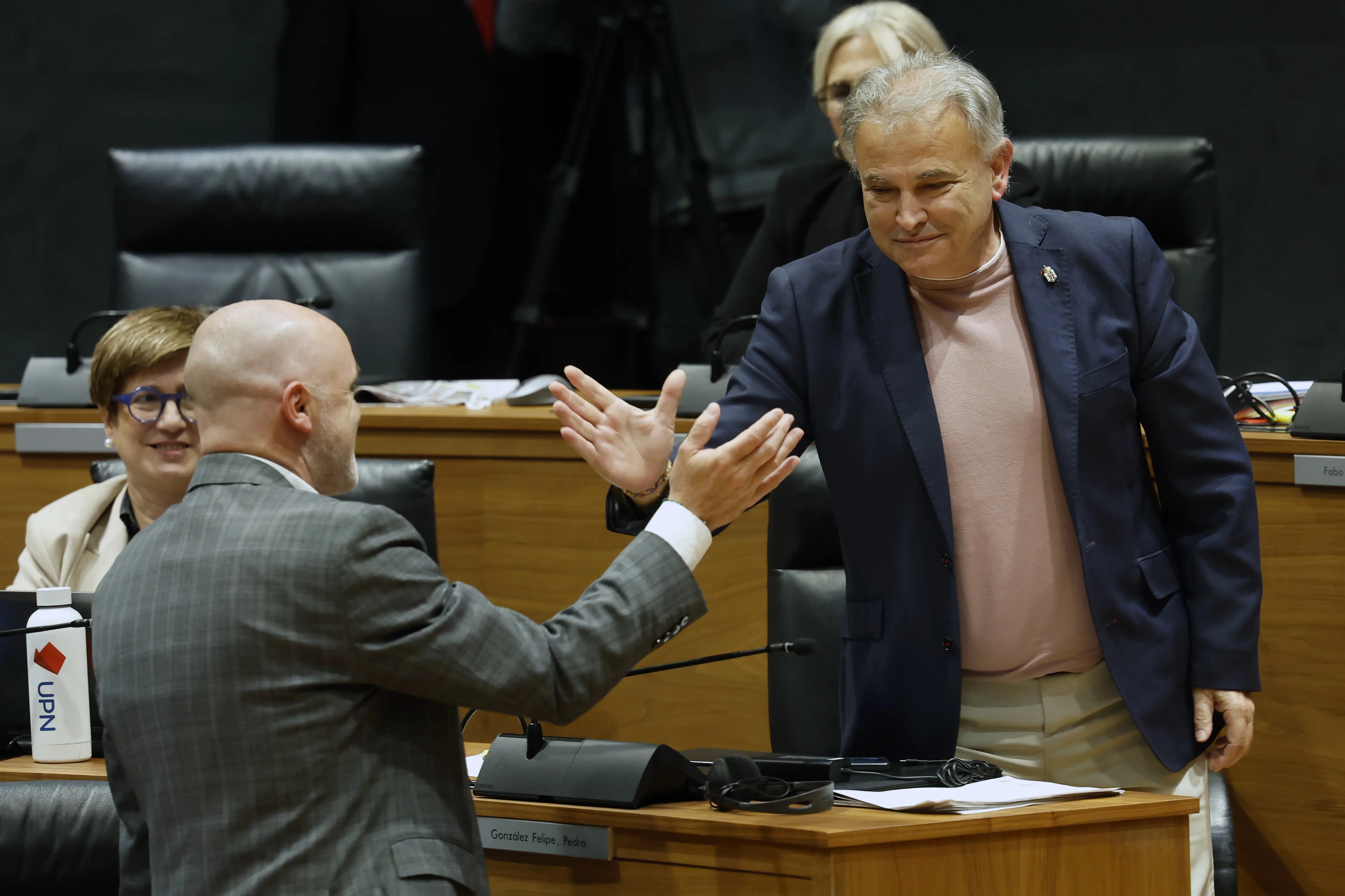 Imagen del pleno del Parlamento foral que ha aprobado una proposición de Ley de UPN para frenar el cierre de aulas de Educación Infantil