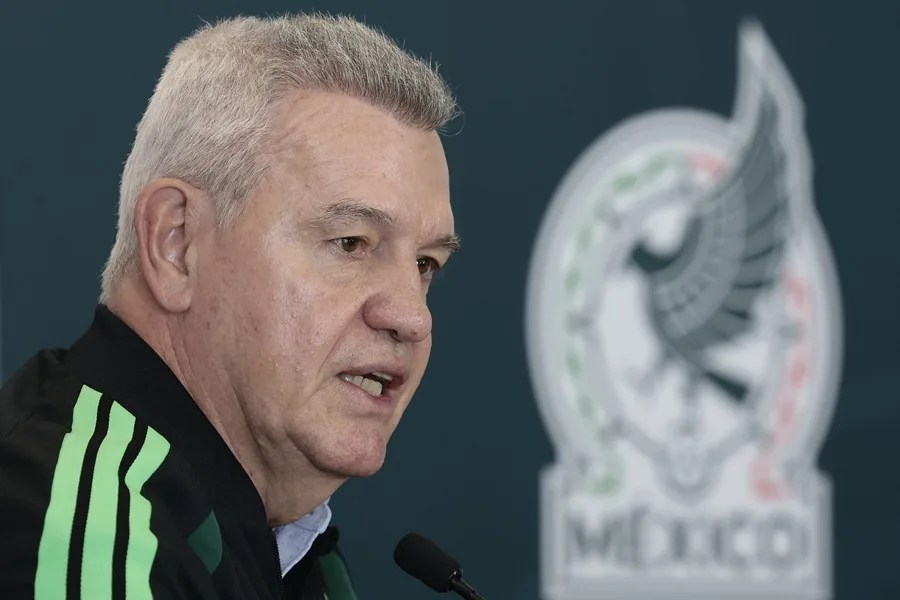Javier Aguirre: "Estamos todos en el mismo barco"