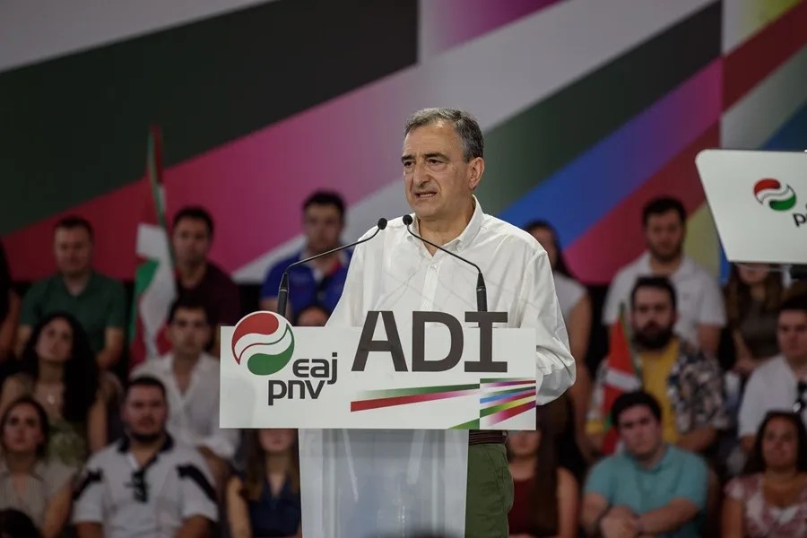 AITOR ESTEBAN PNV LEGISLATURA