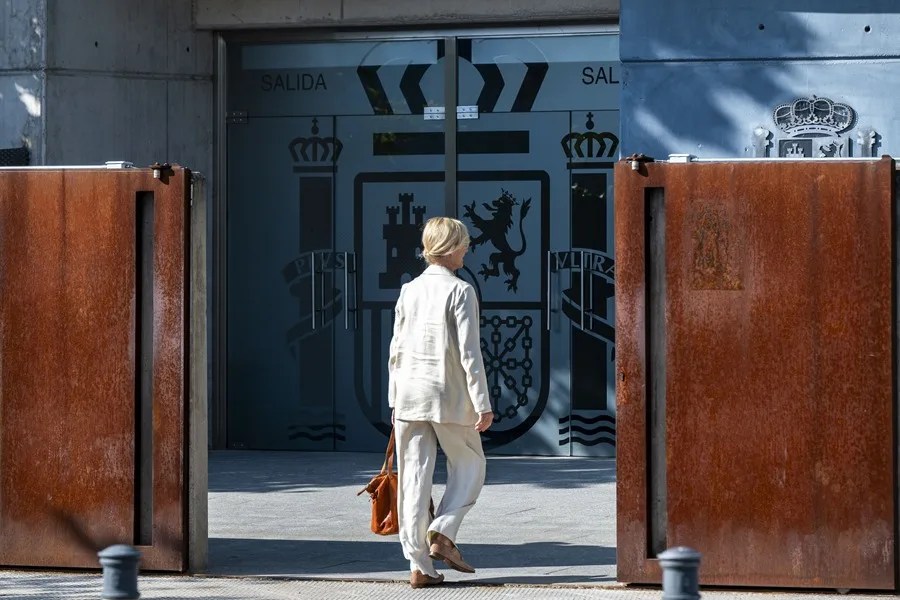 La actriz Ana Duato a su llegada a la Audiencia Nacional