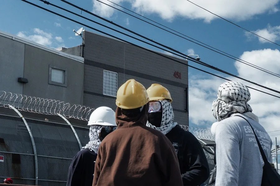 Gobierno Trump y Nueva Jersey acuerdan reanudar visitas en centro de inmigrantes de Newark