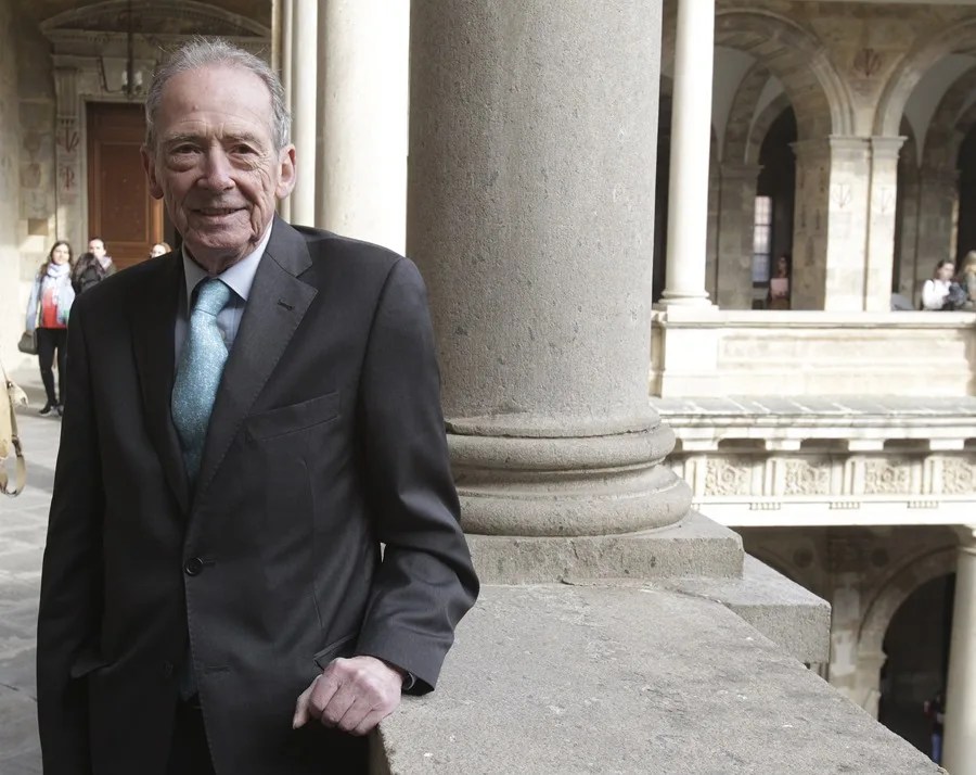 El exdirector de la Real Academia de la Lengua el filólogo José Manuel Blecua.
