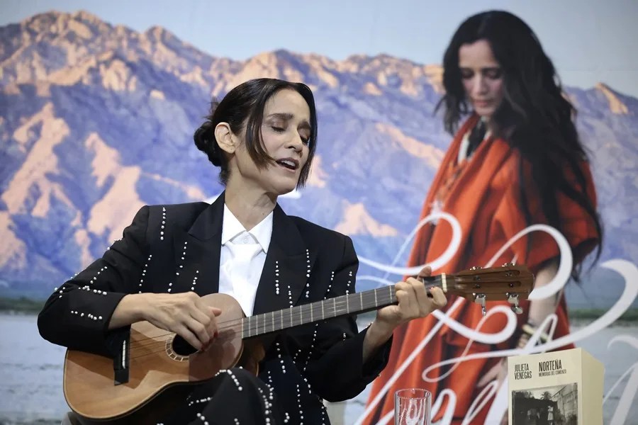 Julieta Venegas