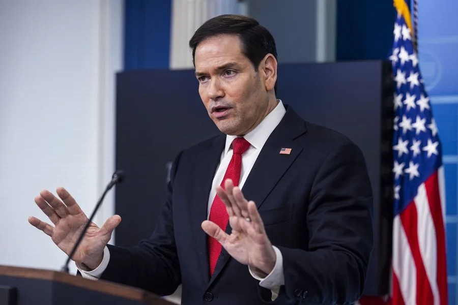 Marco Rubio dice que quiere hablar con León XIV sobre el envío de ayuda humanitaria a Cuba