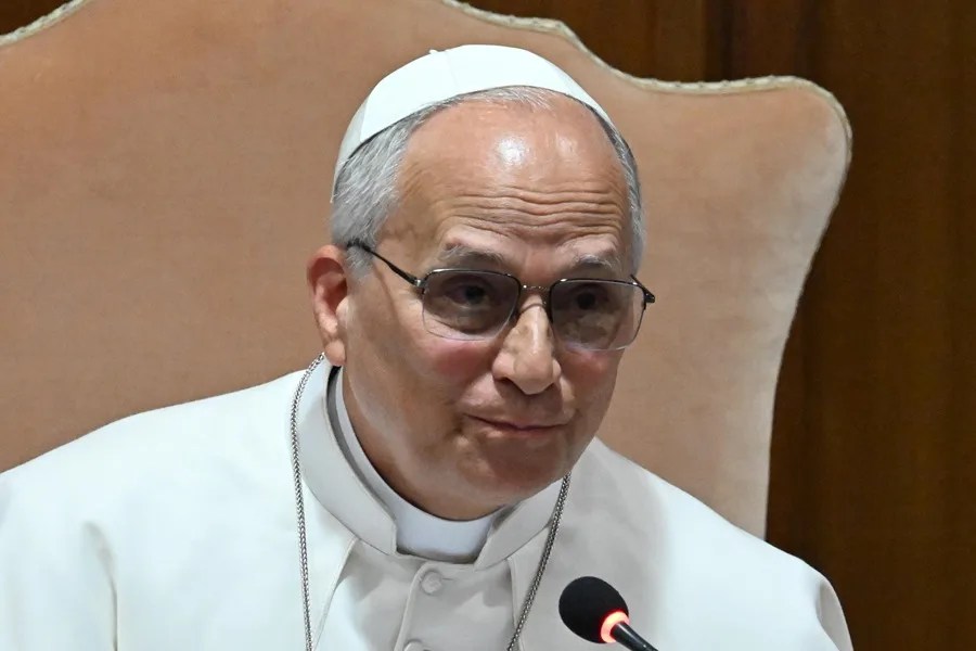 El papa presenta su encíclica sobre la IA