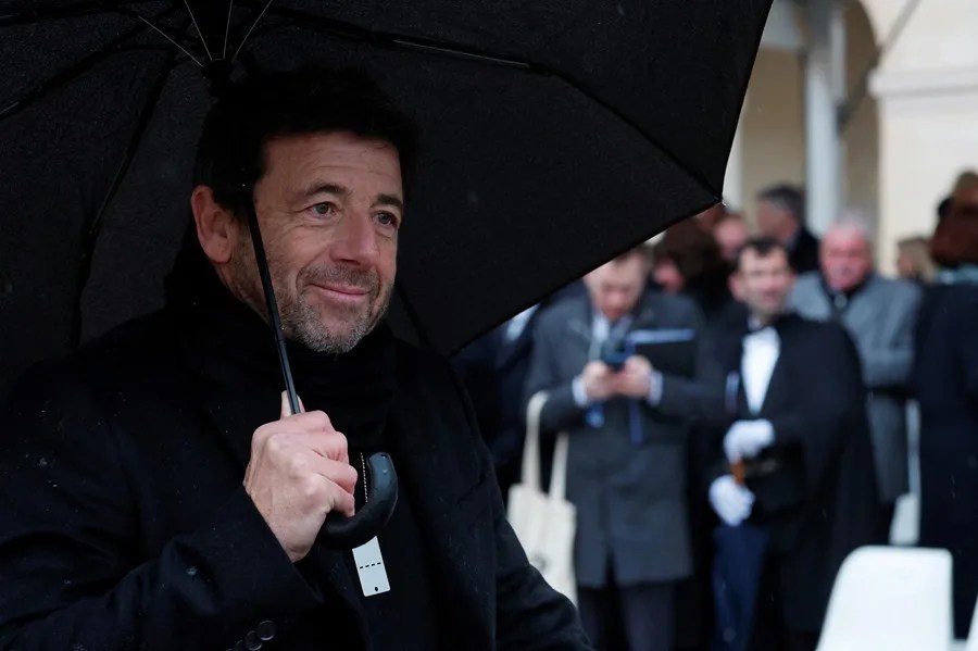 Varios alcaldes franceses le piden a Patrick Bruel cancelar sus conciertos tras denuncias de violación