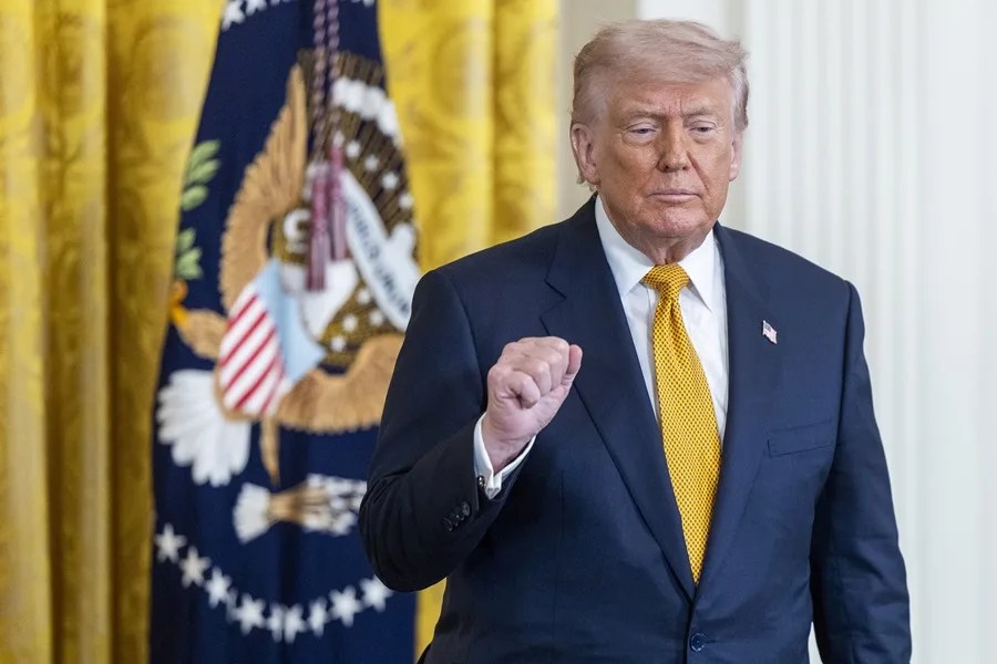Trump dice que hay conversaciones "muy buenas" con Irán y ve "muy posible" un acuerdo