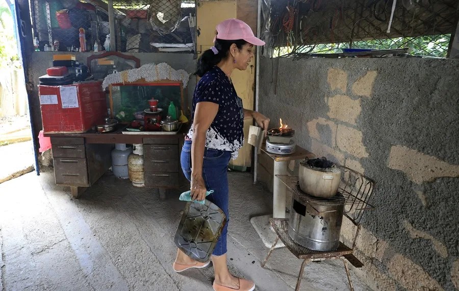 CUBA RECORD APAGONES