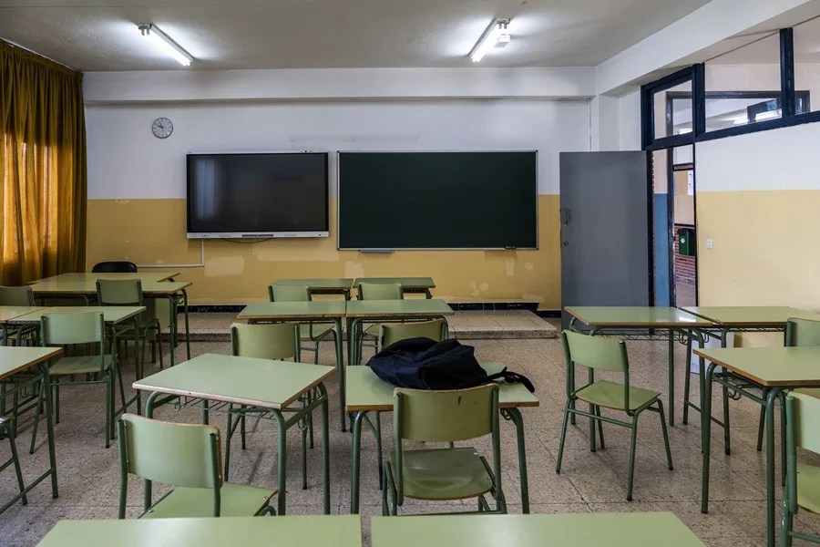bajar alumnos aulas