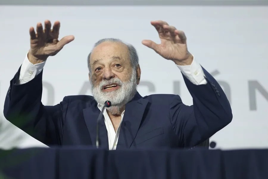 Carlos Slim asegura que Estados Unidos tiene una "gran necesidad" de los trabajadores mexicanos