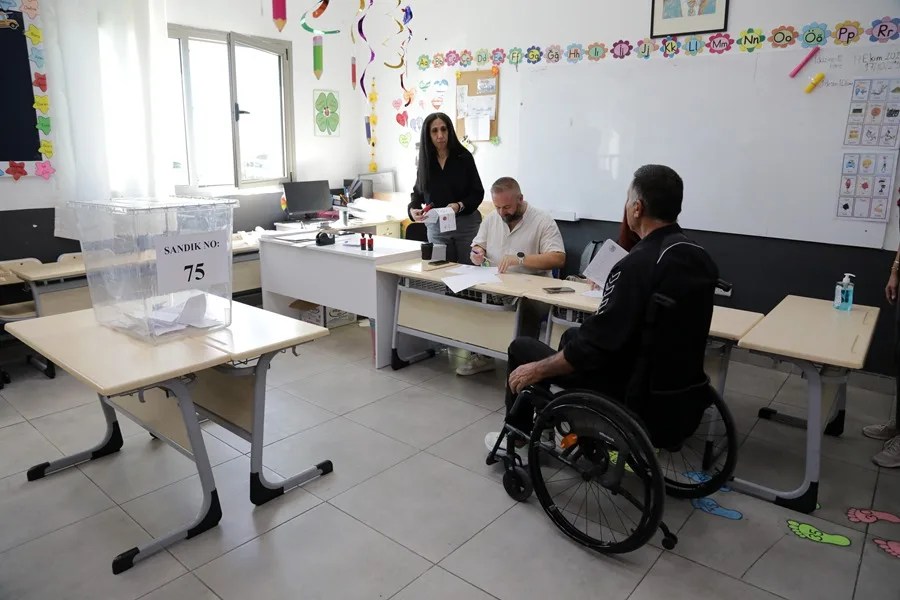 ELECCIONES CHIPRE