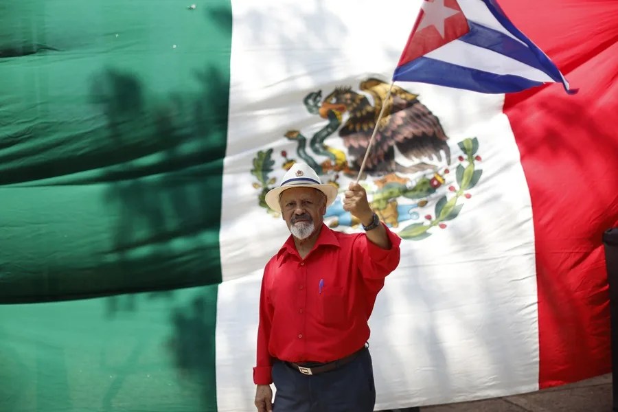 Human Rights Watch: Gobierno Trump ha deportado a 4.353 cubanos a México, donde están "abandonados"