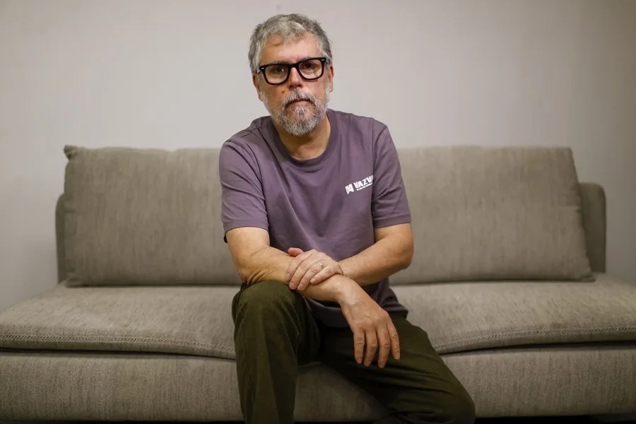 Entrevista con el cantante Iván Ferreiro.