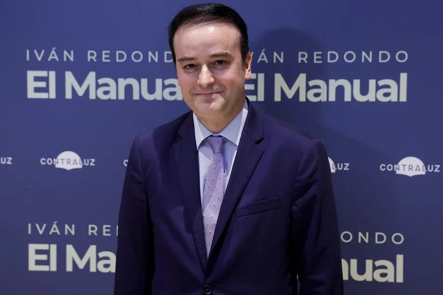 Iván Redondo, ex director de Gabinete del presidente del Gobierno, Pedro Sánchez, posa durante la presentación de su libro 'El Manual', este lunes en Madrid.