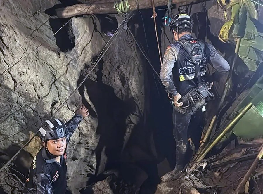 mineros atrapados Laos