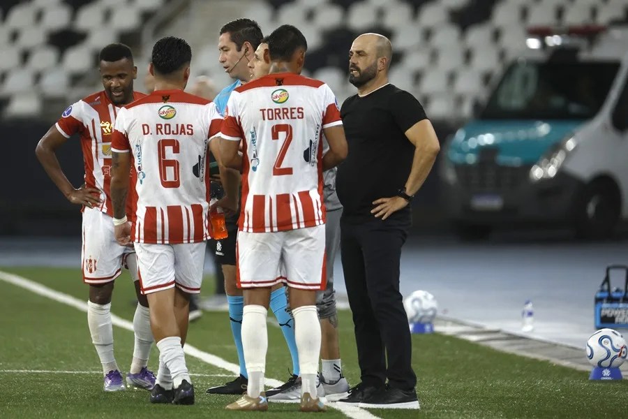 Los partidos de los equipos bolivianos en la Sudamericana se jugarán en Paraguay