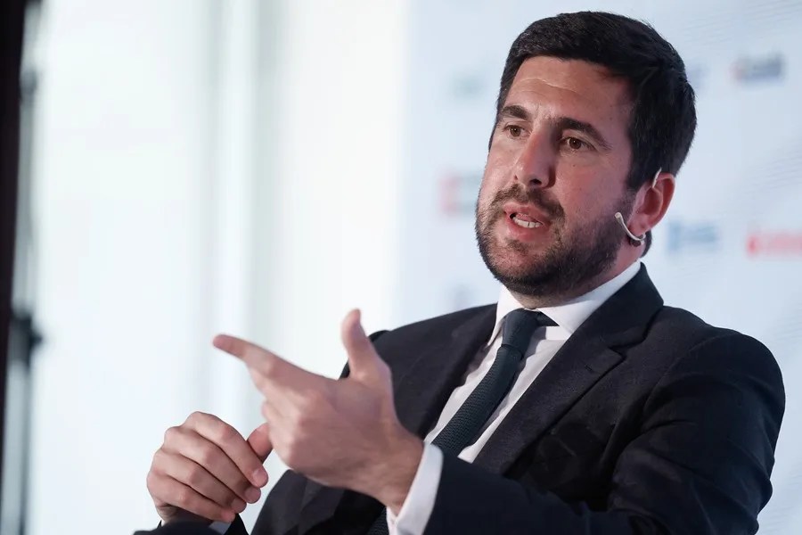 Enrique Riquelme asiste al VII Foro Internacional organizado por la revista Expansión en Alcalá de Henares, Madrid
