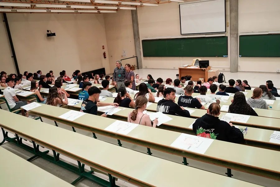 NIVEL SOCIOECONOMICO UNIVERSITARIOS