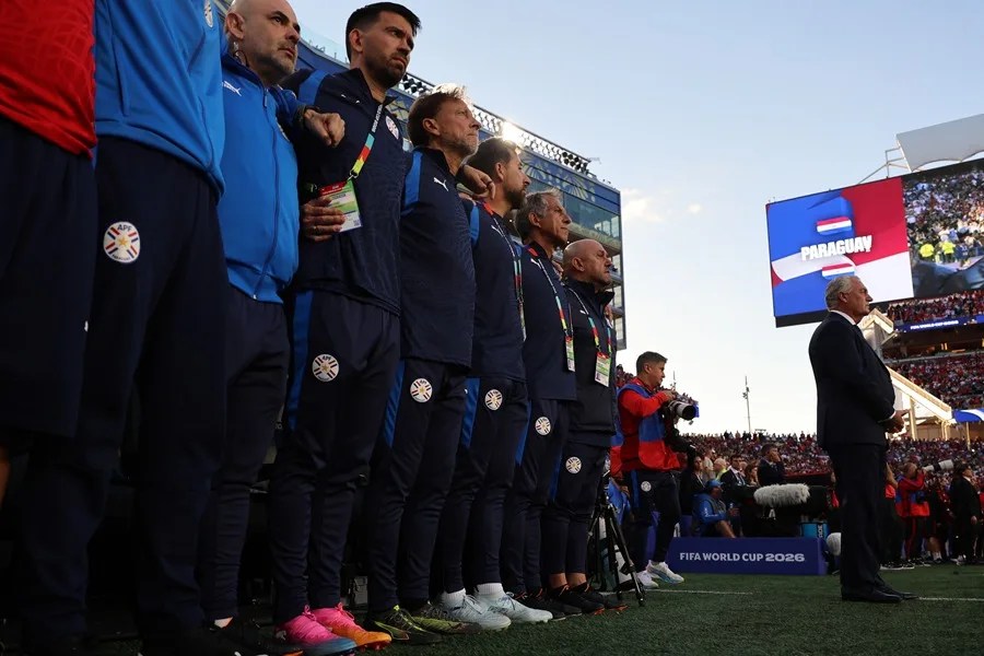 Paraguay y la Albirroja, en una vorágine mundial