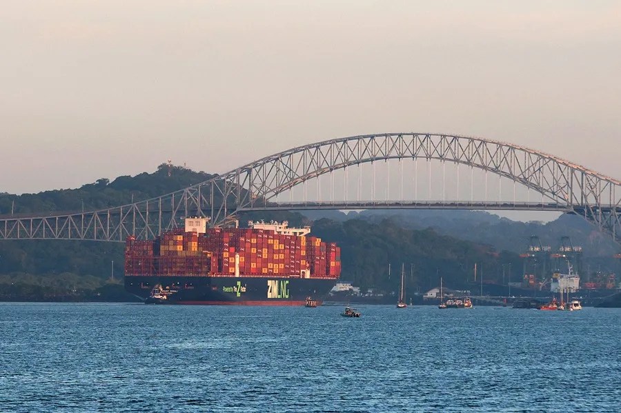 Estados Unidos no ve debilidades en la seguridad del Canal de Panamá, que tilda de "robusta"