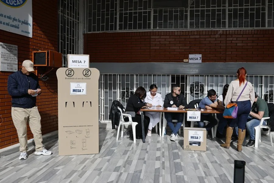Colombia vota para elegir al presidente que sucederá a Gustavo Petro
