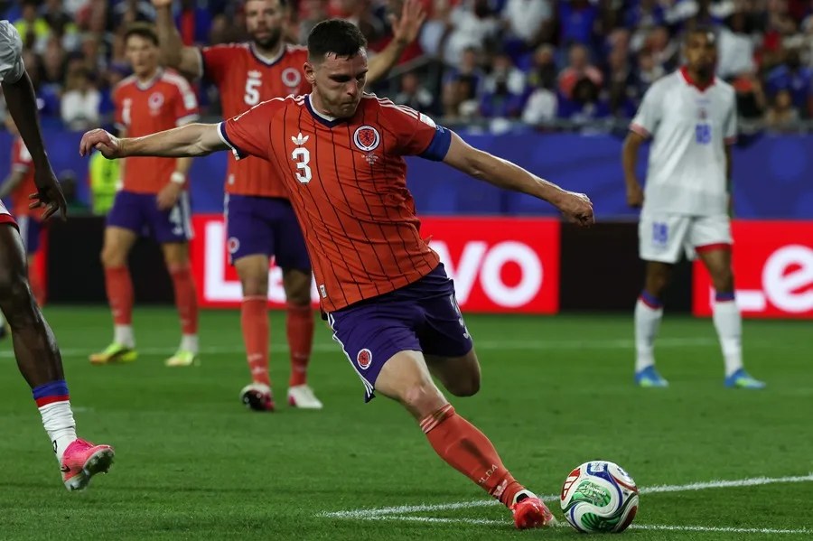 Escocia vuelve a ganar en un Mundial después de 36 años tras ganarle 0-1 a Haití