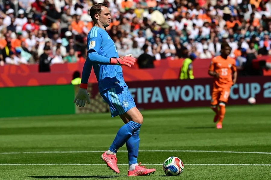 Manuel Neuer añade a su leyenda el récord de partidos mundialistas de un portero