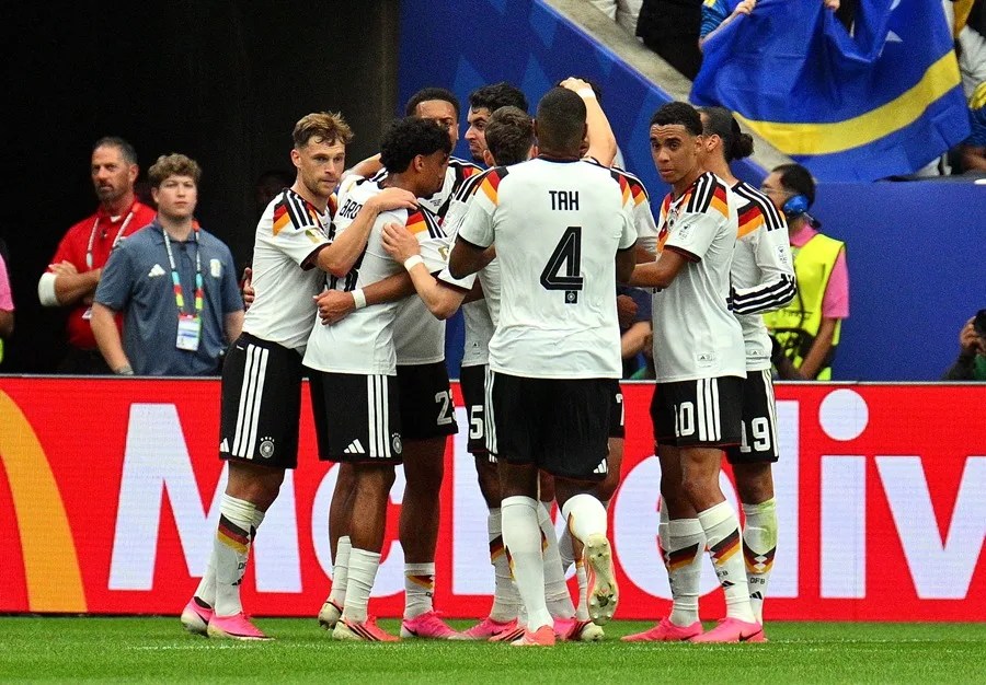 Alemania se pasea ante la debutante Curazao