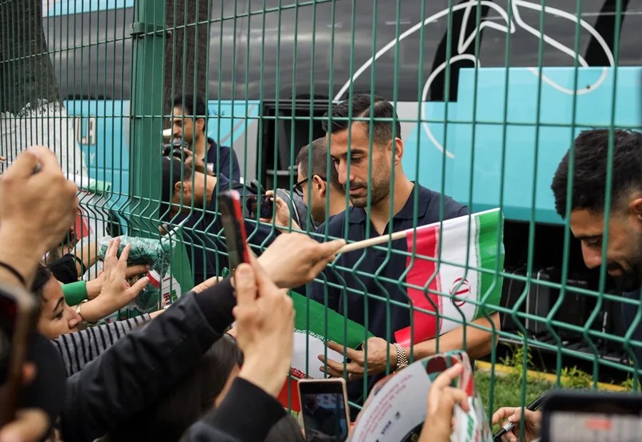 La selección de Irán se despide con "orgullo" de Tijuana entre muestras de afecto