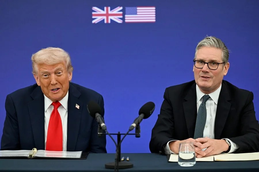 Trump asegura que Starmer dimitirá como primer ministro de Reino Unido