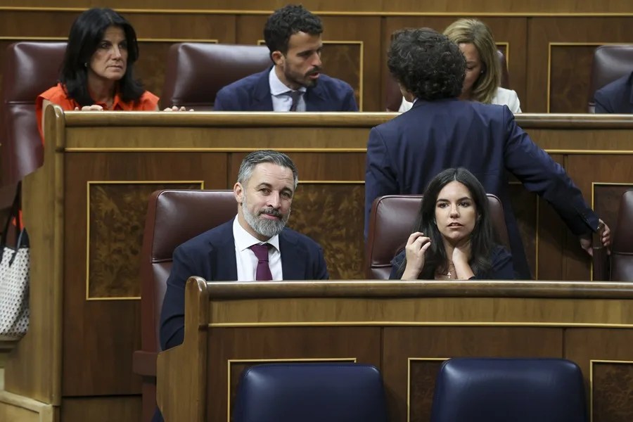 Vox lleva la 'prioridad nacional' al Congreso