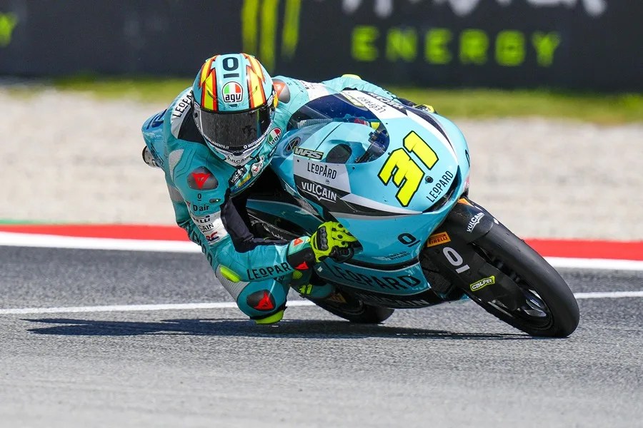 El piloto español de Moto3 Adrián Fernández