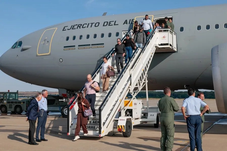 avión español repatriados Venezuela terremotos
