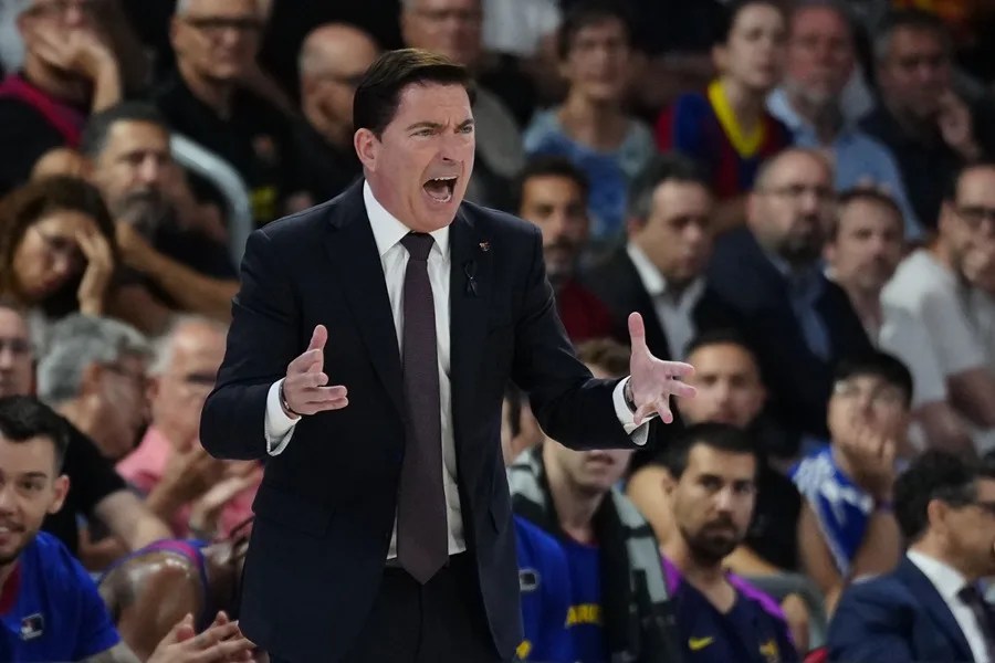El entrenador del Barça, Xavi Pascual