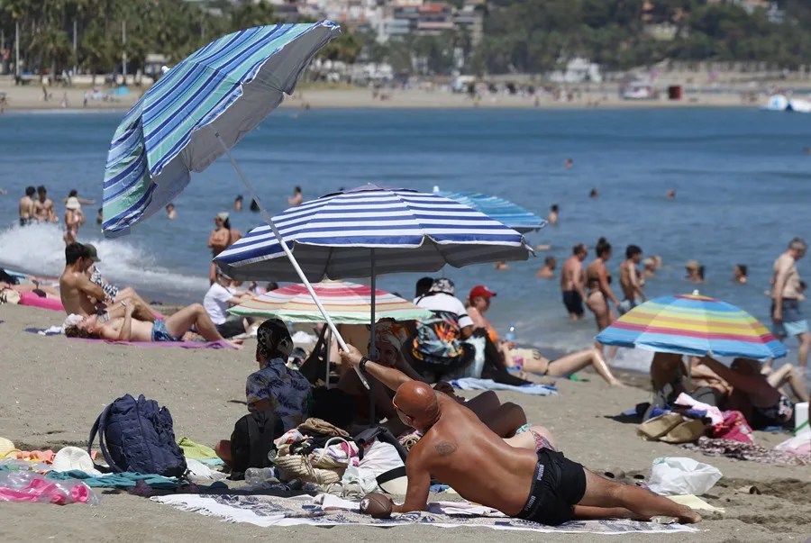 Vista de la playa en la ciudad de Málaga.