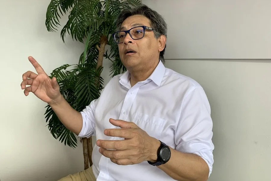 Arquímedes González