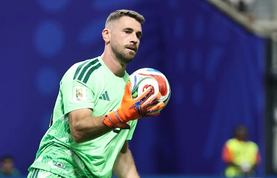 El portero de la selección española Unai Simón.