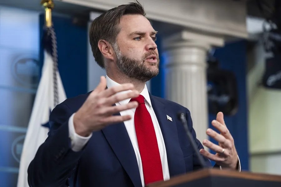 El vicepresidente JD Vance urge a las autoridades de Cuba a tomar "decisiones inteligentes"