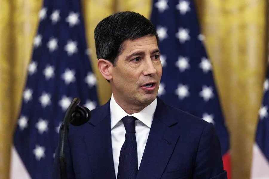 Kevin Warsh afronta la primera junta de la Fed con una inflación de 4,2 % ante la mirada de Trump