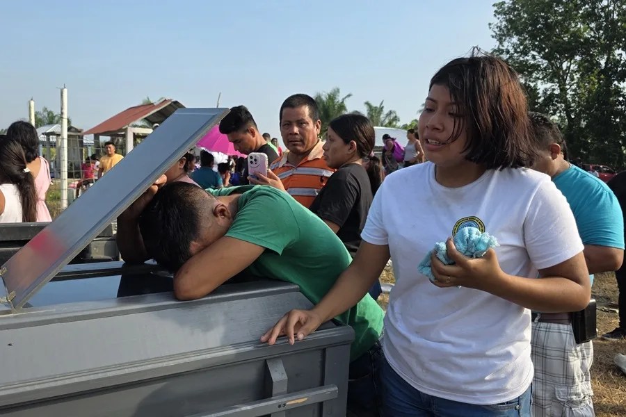 Ordenan detención de 'El Gato Negro', presunto autor de la masacre de 20 personas en Honduras