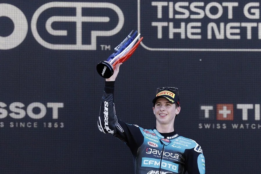 Máximo Quiles moto3