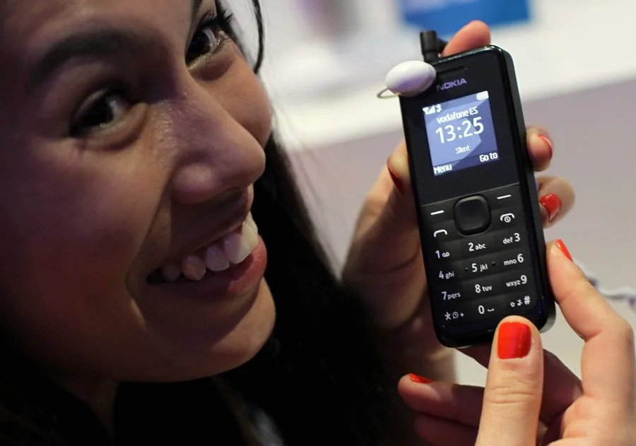 OCHENTA AÑOS MOVIL