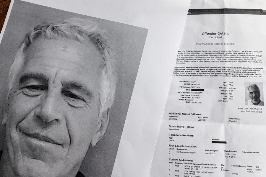 Un juez ordena a la Justicia de EE.UU. revelar el contenido censurado de los archivos Epstein