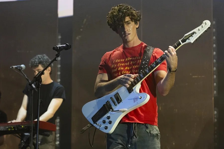 El cantautor Álvaro Lafuente Calvo, conocido como Guitarricadelafuente.