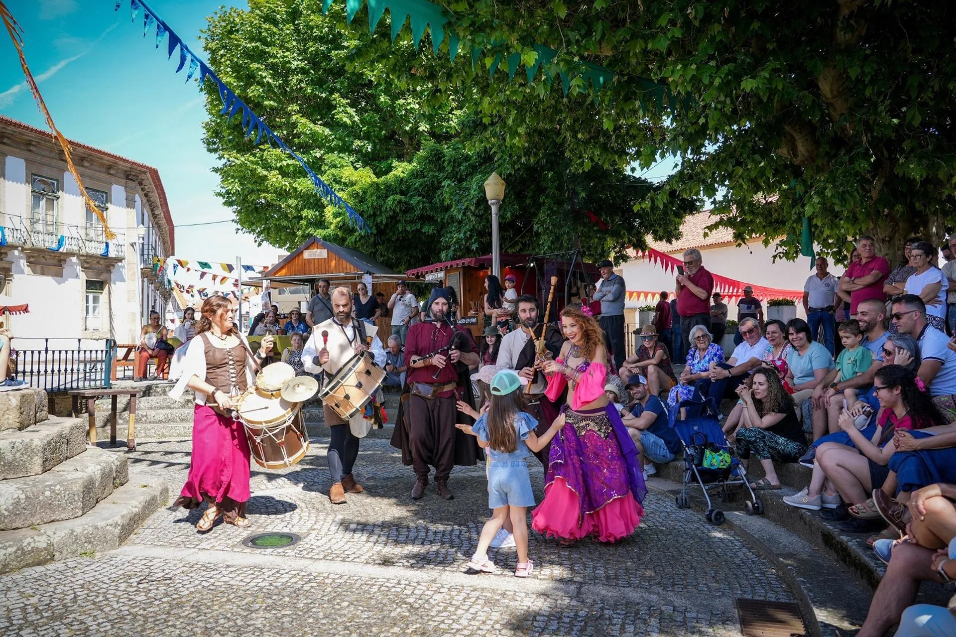 Imagen de archivo de la feria medieval de Pinhel, que se celebra cada primer fin de semana de junio y es una de las ferias medievales con más arraigo y tradición de la frontera hispanolusa. EFE/CÁMARA MUNICIPAL DE PINHEL/CEDIDA/CRÉDITO OBLIGATORIO
