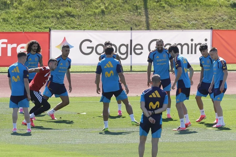 Entrenamiento de la selección española en la víspera del partido amistoso