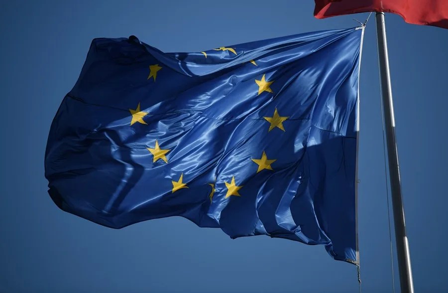 Los líderes europeos le piden a la CE más instrumentos para defenderse ante competencia china
