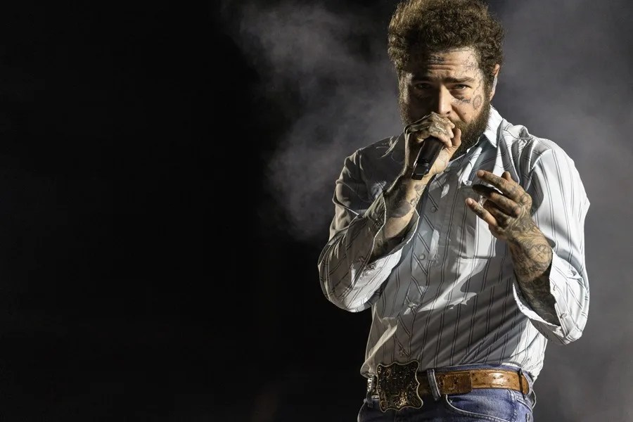 Post Malone se une a Tom Cruise en la ceremonia de clausura del Mundial en Nueva York