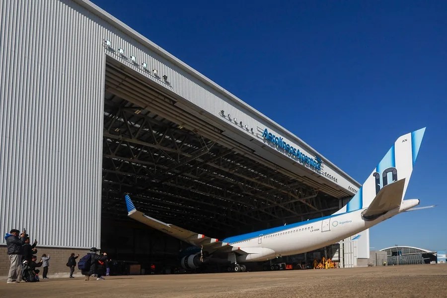 Un tribunal de EE.UU. falla contra Argentina por expropiación de Aerolíneas Argentinas
